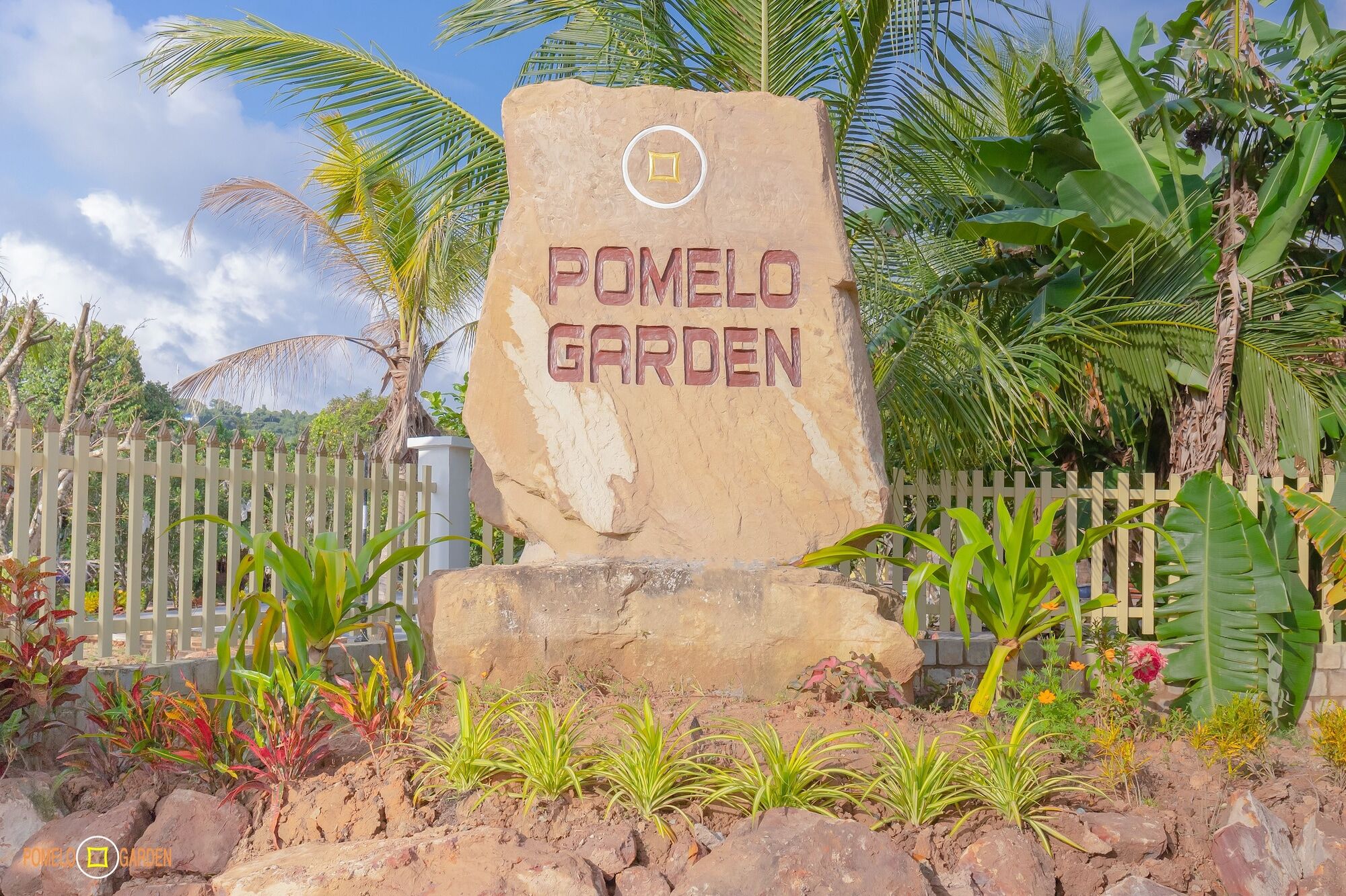 Апартаменты Phu Quoc Pomelo Garden Экстерьер фото
